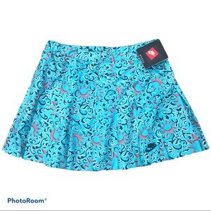 A5 retro sporty Vintage NWT pleated Nike tennis skirt blue coral